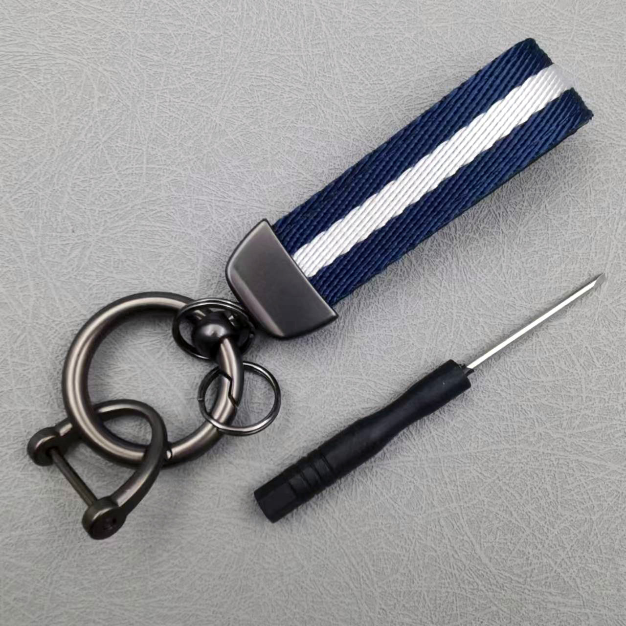 Ruban bleu et blanc avec tournevis