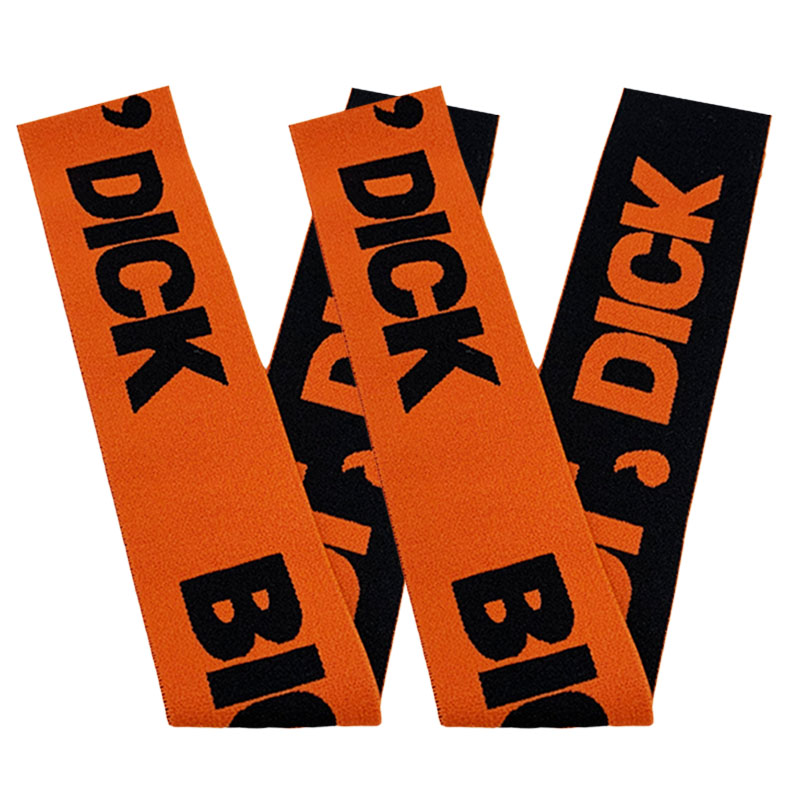 Orange avec noir