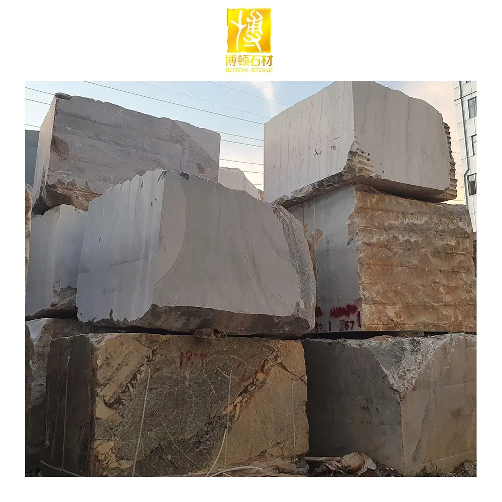Mármol chino nublado pulido blanco mármol natural cantera fábrica directa bloques de mármol blanco áspero piedra