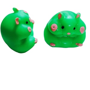 TPRスクイーズソフトかわいいチーズハムスターピンチルかわいいソフトワクシーチーズマウス減圧おもちゃクリエイティブ退屈な手ひざまずく - Product Image 1
