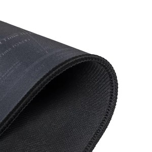 Alfombrilla de ratón negra pura simple supergrande de alto valor, alfombrilla de teclado acolchada con borde de bloqueo. - Product Image 4