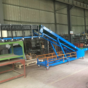 <span class=keywords><strong>Automatic</strong></span> Goods <span class=keywords><strong>Loading</strong></span> <span class=keywords><strong>and</strong></span> <span class=keywords><strong>Unloading</strong></span> Conveyors Electric Telescopic Belt Conveyor 50kg Capacity