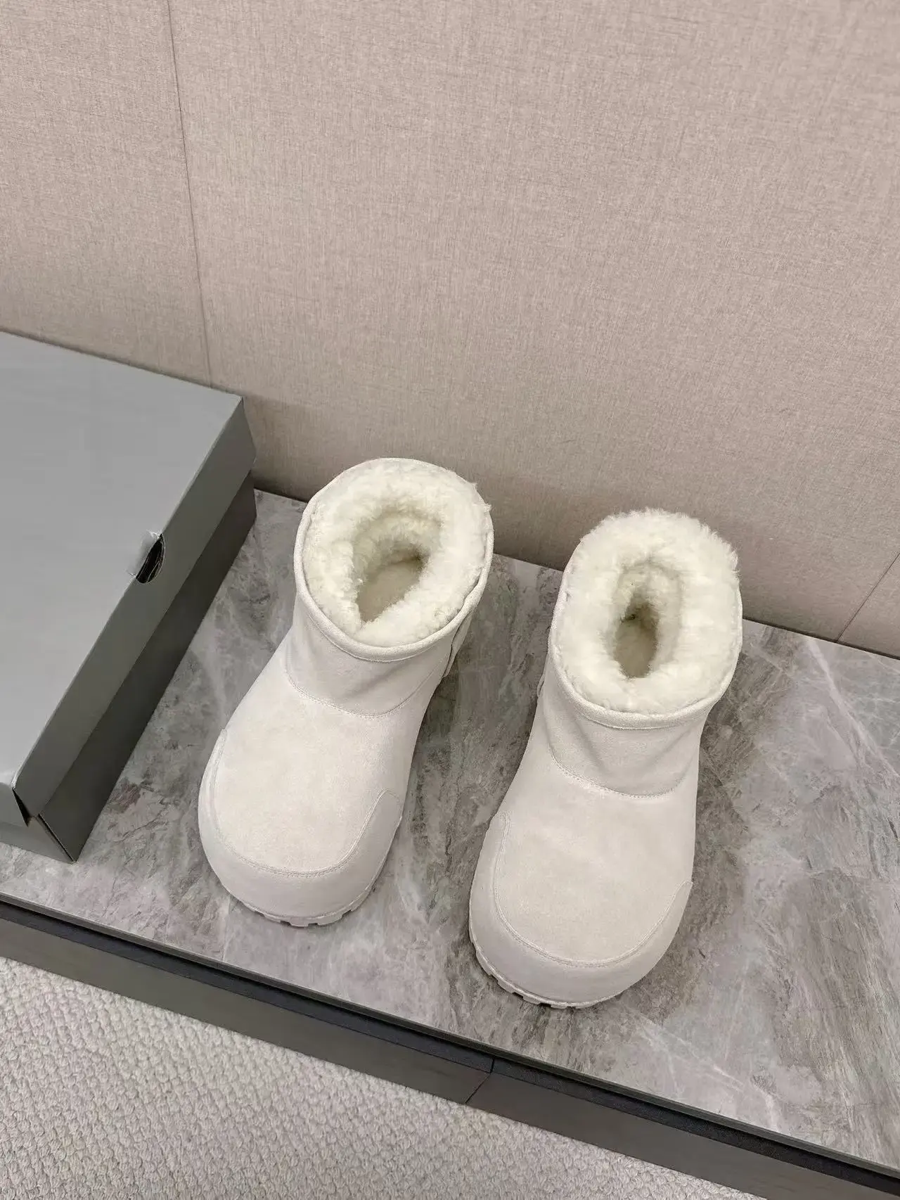 Contact me to view the VIP directory