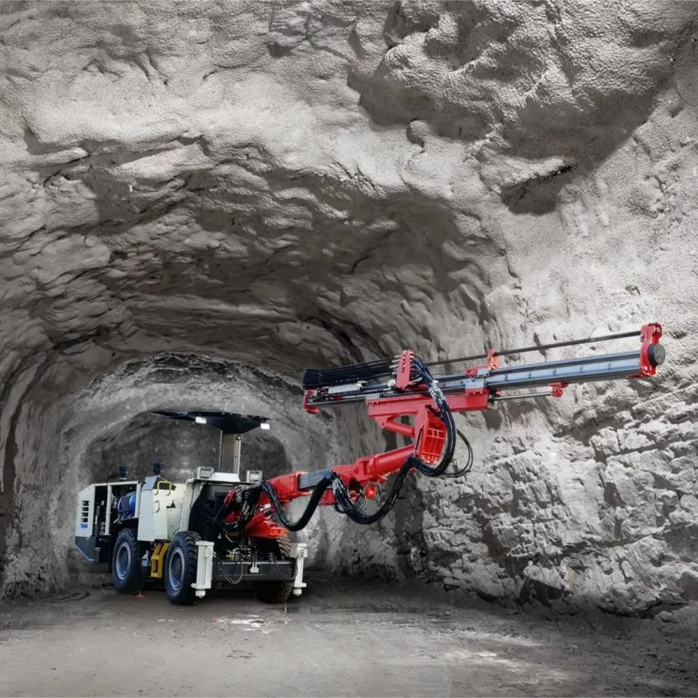 UD392 Jumbo de perfuração de túnel montado em esteira rolante para perfuração de rocha dura