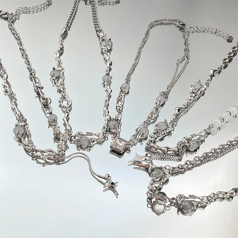 Unregelmäßige leichte Luxus Titan Stahl feine Schmuck Anhänger süße und coole Y2K Halskette für Frauen