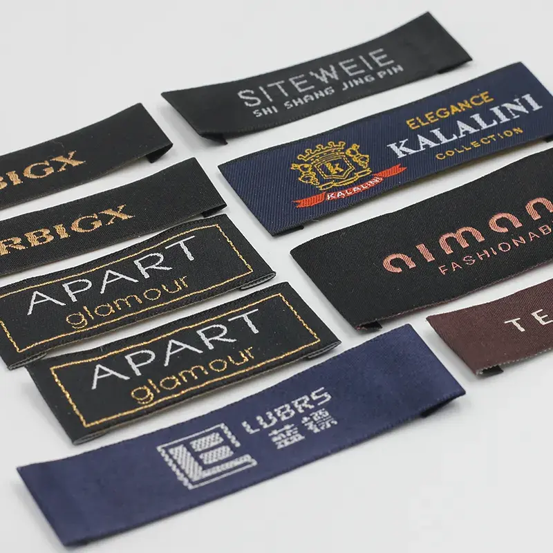 Marca personalizada Logotipo Garment Neck etiqueta Tecido Etiqueta Para Vestuário