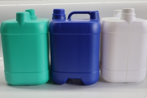 חומר חדש של יצרן מיכל פלסטיק hdpe <span class=keywords><strong>5l</strong></span> לבקבוקי פלסטיק נוזליים המשמשים בחקלאות