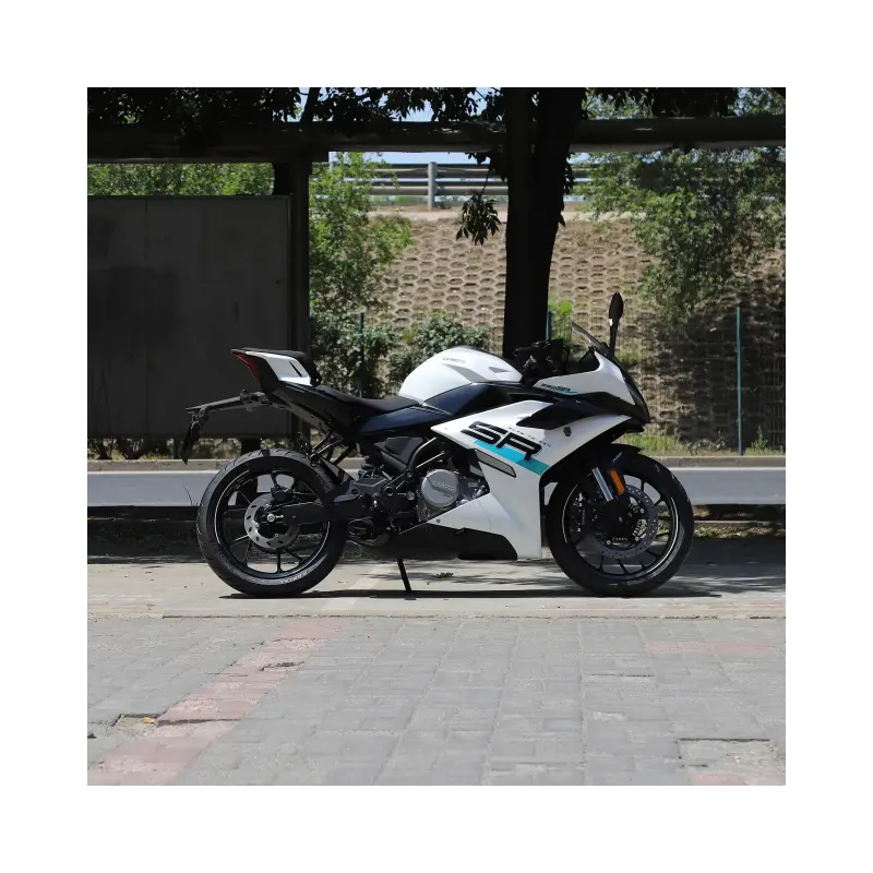2023 Chunfeng moto à essence en gros 2 roues tout-terrain 200cc moto 100% nouvelle voiture voiture de sport
