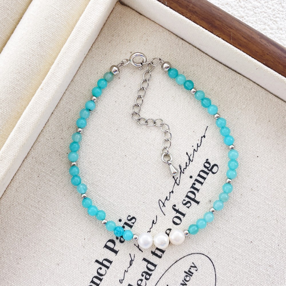 Bracelet en perles d'eau douce en pierre