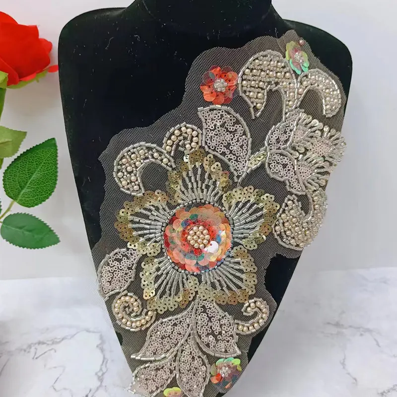 Fantasia pizzo ricamo fiore colore chiodo perline abito da sposa decorazione accessori toppe decorative per abbigliamento