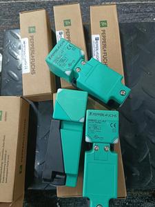 热卖原装WL4-3F3130镜面反射光电开关传感器