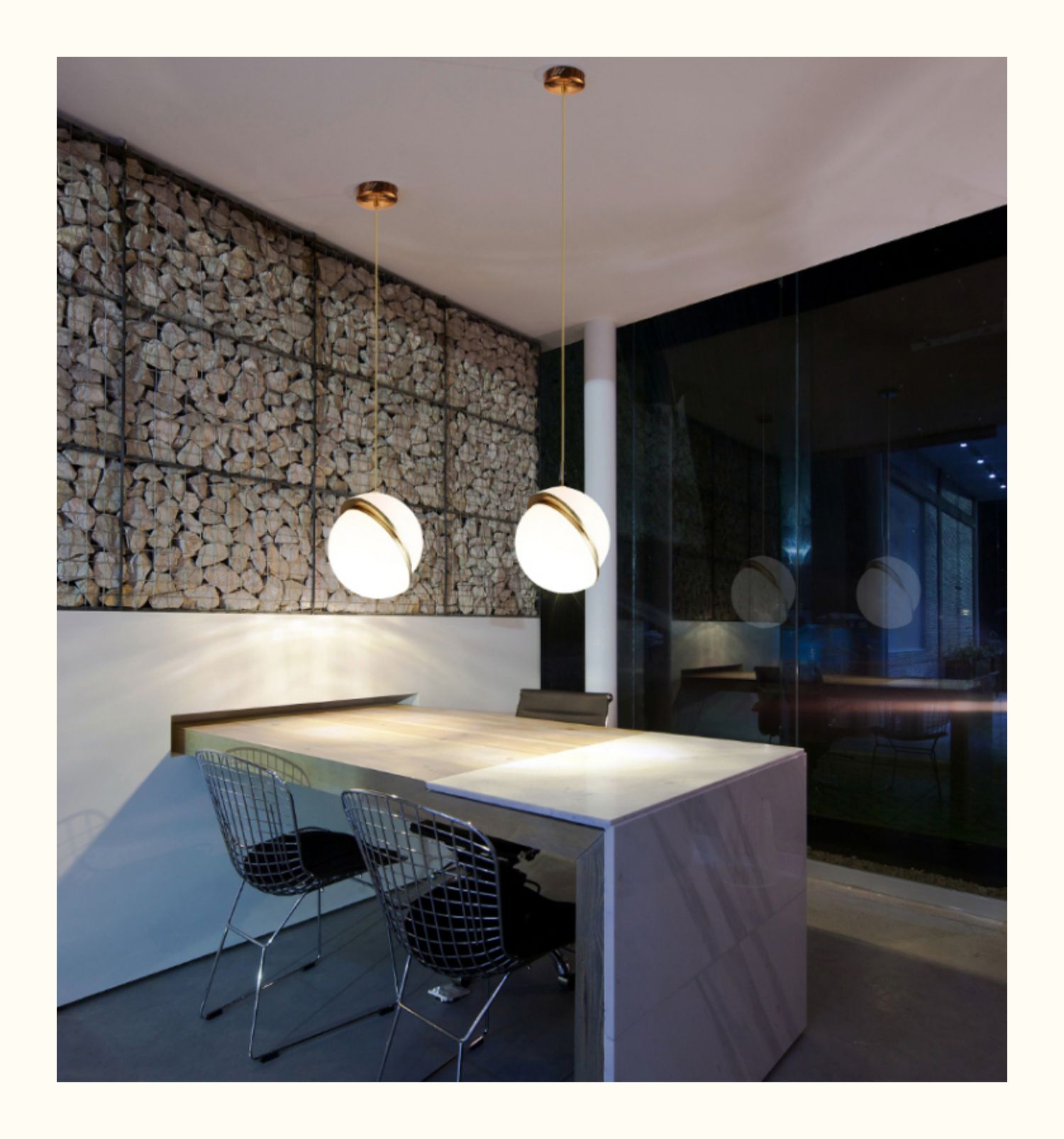 2021 Hot Sale Pendant Lights modern hanging restaurant pendant lamp one small ball chandelier