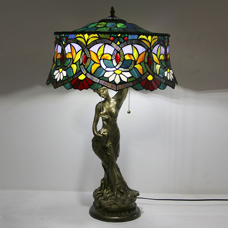 LongHuiJing Newly Handmade Glass Desk Lights 20Inch European Stained Glass Green Leaf Tiffany Table Lamp