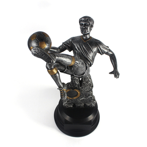 MVP ของตกแต่งโต๊ะเล่นกีฬาฟุตบอลถ้วยรางวัลเรซินเทียมออกแบบได้ตามต้องการ - Product Image 4