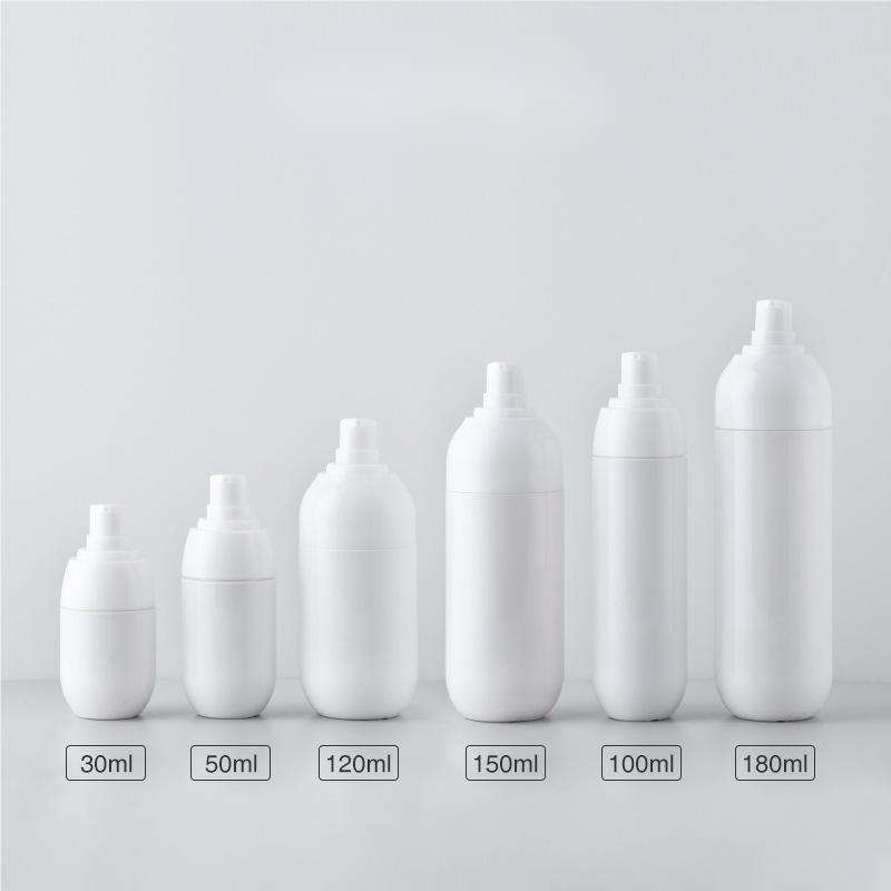 Bouteille de lotion blanche