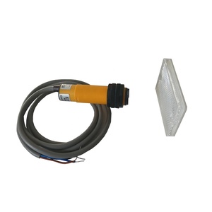 E3F-R2P12 PNP NO + NC Feedback Reflexion photo elektrischer Schalter, Zählen, Objekter kennung sensor - Product Image 1