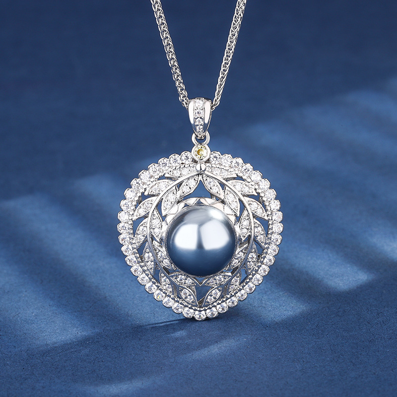 Platinum gray bead pendant with Chopin chain