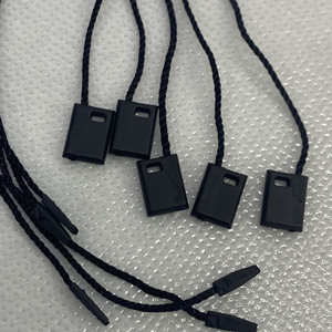 特注布シール文字列タグパイプ糸シールシールシールシール文字列衣服用ハングタグ - Product Image 4