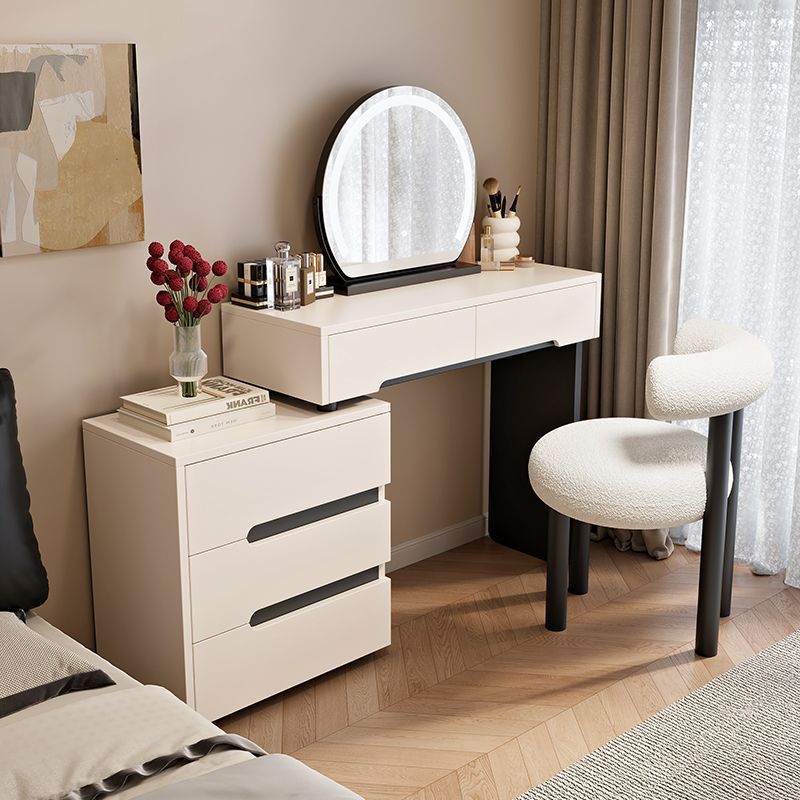 100 table armoire croissant chaise d'agneau