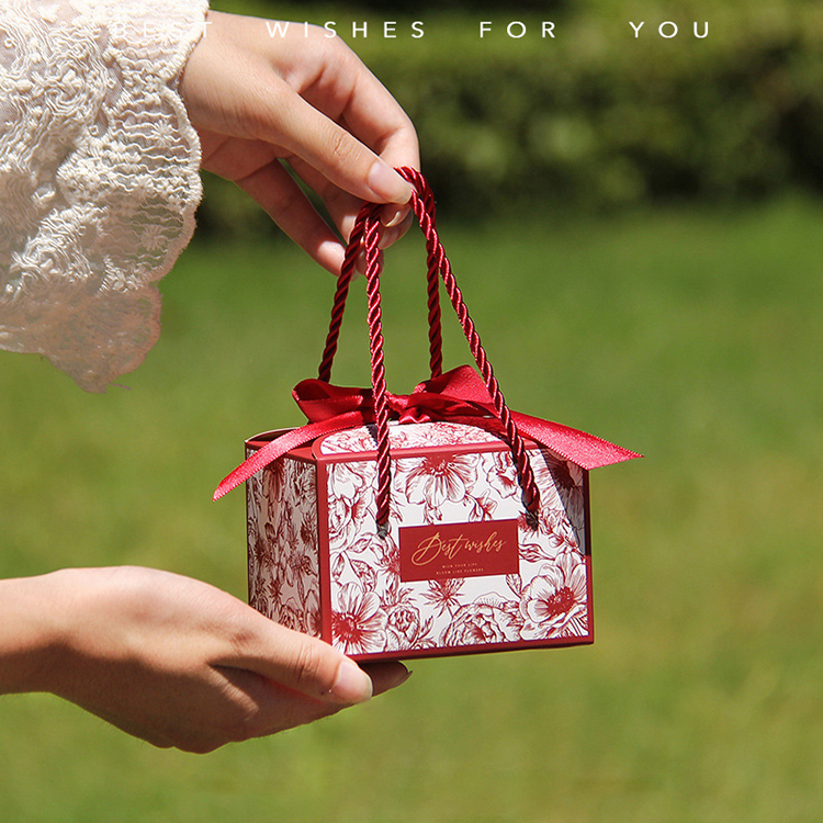 Large portable candy <strong>box</strong> small <strong>red</strong> book Chinese creative wedding gift candy <strong>box</strong> returned gift <strong>box</strong> wholesale