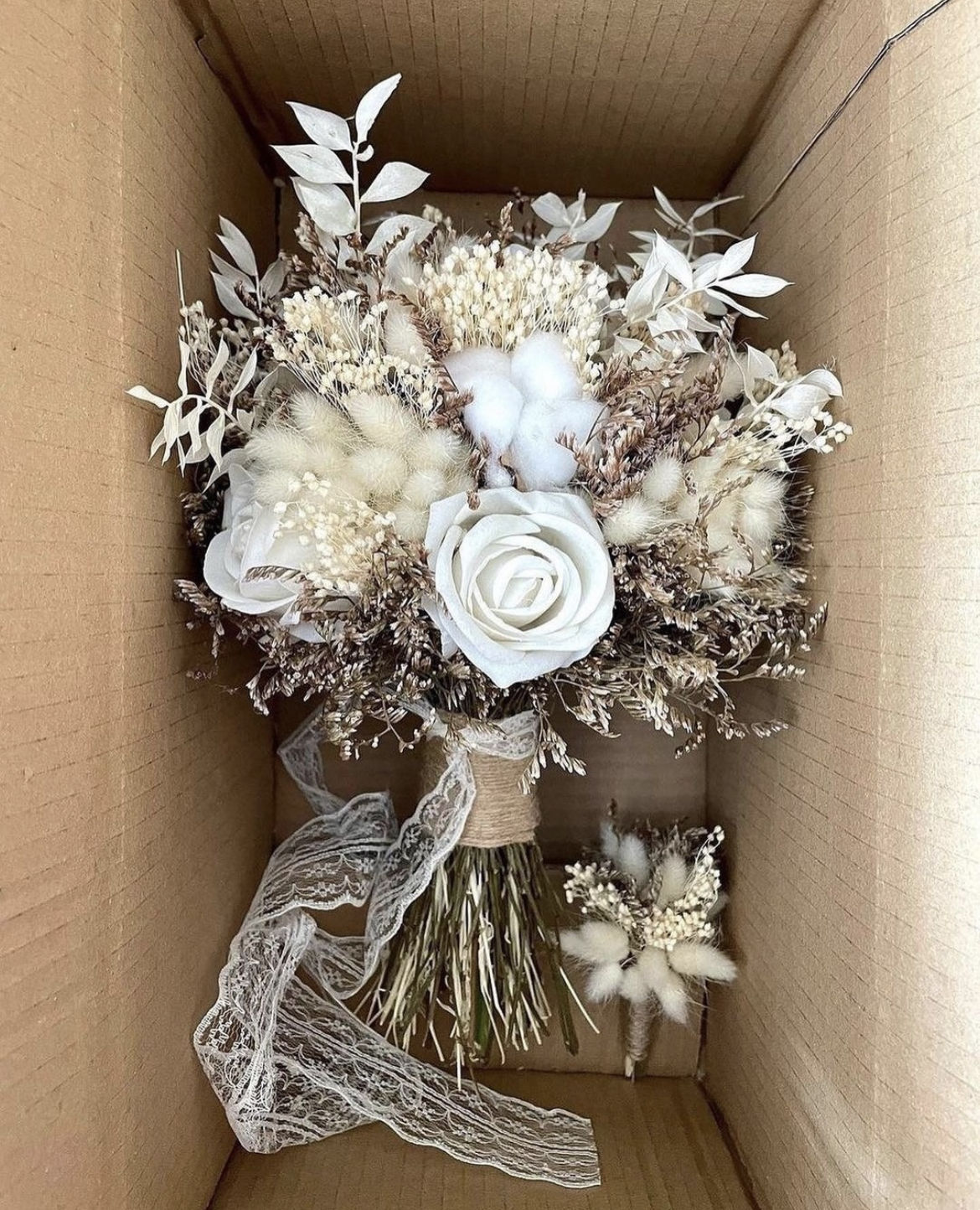 Conservé fleurs UNE