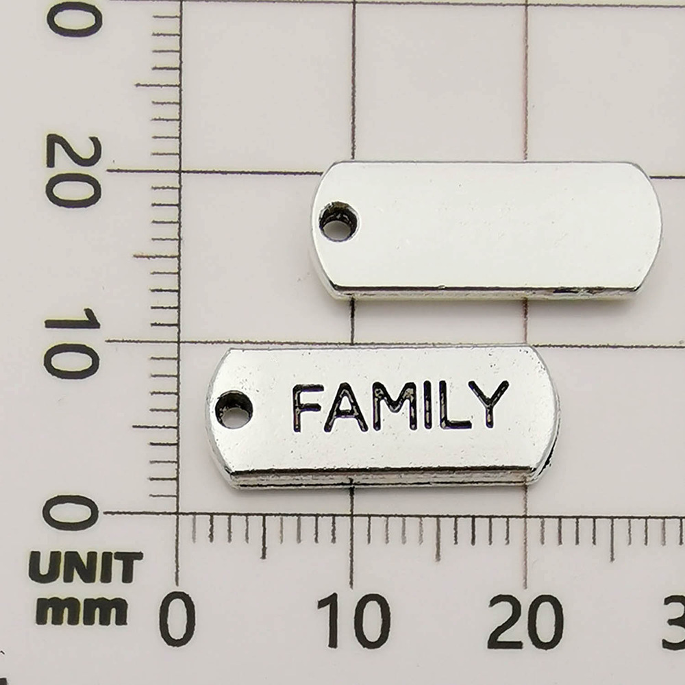 ตัวอักษรเงินโบราณ "family" ขนาด 8*20 มม. - 1.6 กรัม - 10813