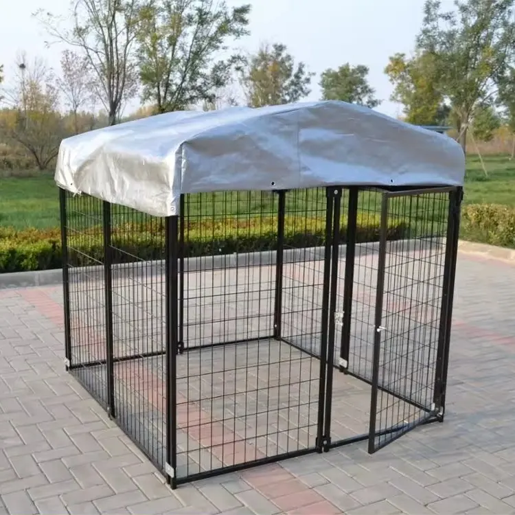 Siyah katı desen demir köpek kafesi sürdürülebilir açık Pet spor kaynaklı Metal sandık orta fiyat