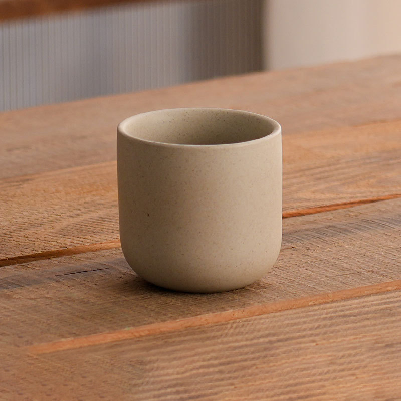 Beige --- Tasse uniquement