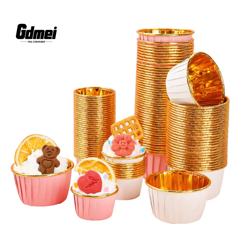 GDMEI fabrika özel 125ml Mini tek kullanımlık noel Cupcake alüminyum folyo Pan altın renkli kapaklı kek kalıbı pişirme bardak