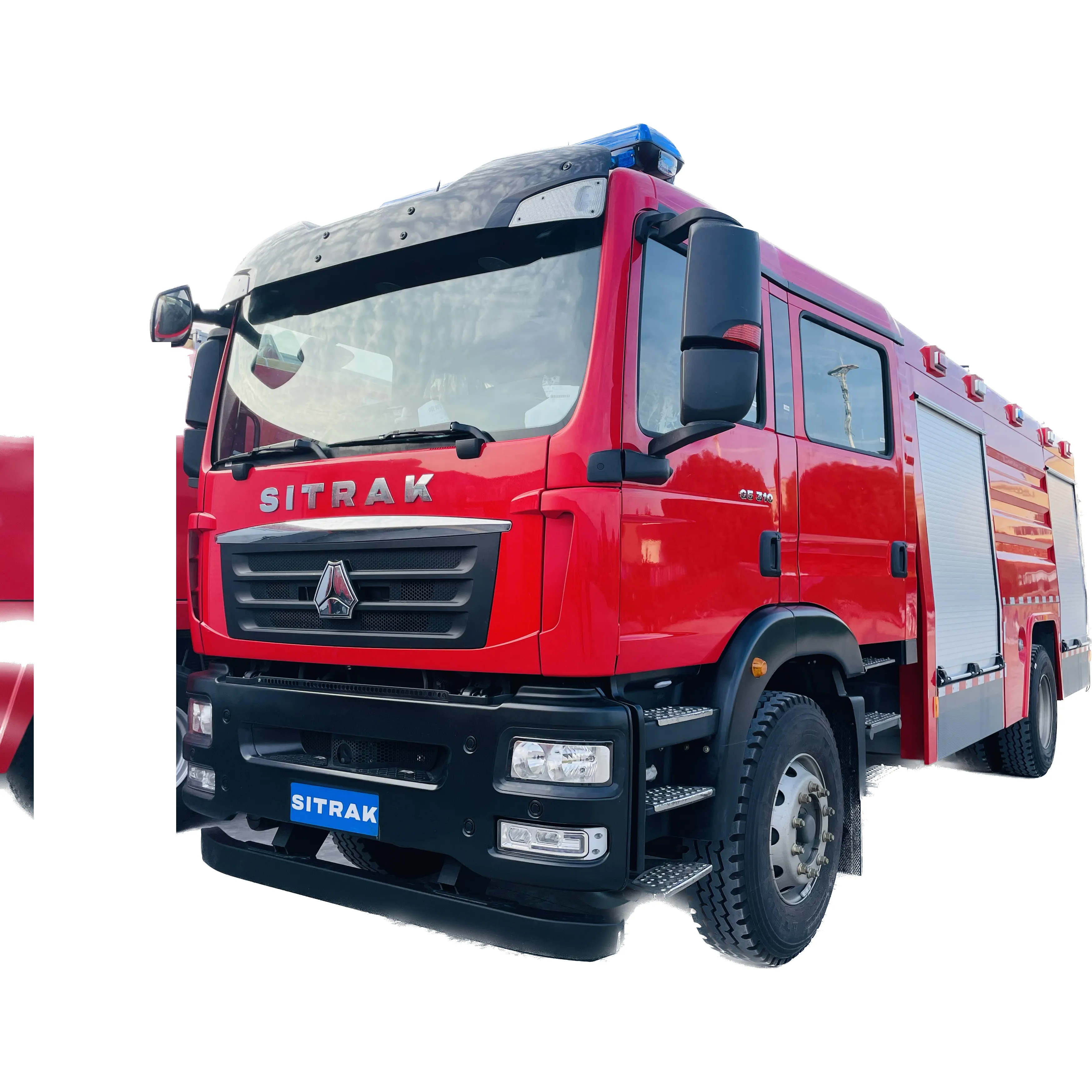 Fábrica preço direto espuma e água monitor remoto SINOTRUCK Sitrak fogo caminhão com equipamentos