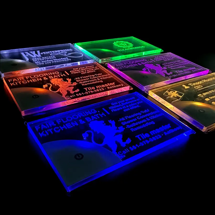Nuovo biglietto da visita in acrilico a LED di lusso 2023 biglietti da visita personalizzati stampa di Design incisione Laser biglietto da visita illuminato unico