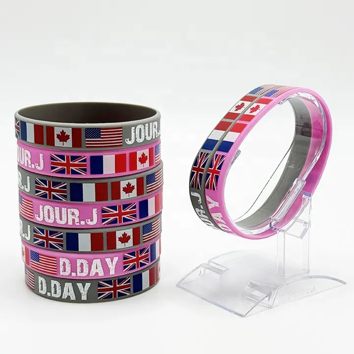 Low Quantity Requires Customers To Customize Personalized Silicone Bracelets Wristband