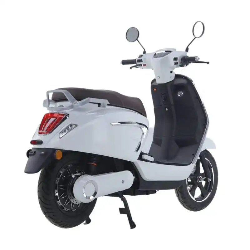 Lotkind rahat 72V elektrikli motosiklet Cruiser EEC Moped Scooter yetişkinler için bireysel LED arka lambası ile 48V gerilim