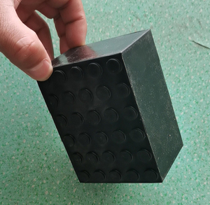 优质耐候天然橡胶原料精心混合，用于各种橡胶制品中的坚实基础 - Product Image 3