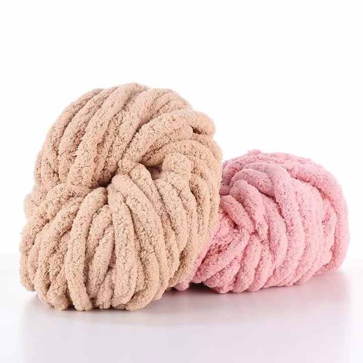 HENGYI 20mm Quality Crochet Thread Chunky Cotton Hand Knitting Yarn Low Price Fancy Yarn 100% Polyes