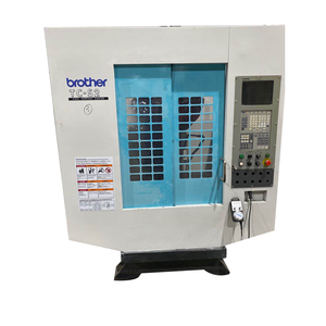 เครื่องเจาะและเคาะ CNC เครื่องจักรแนวตั้งศูนย์ควบคุมคอมพิวเตอร์เครื่องเจาะและเคาะ CNC TC-S2 Brother จากญี่ปุ่น
