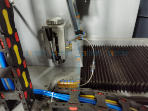 Fresadora de extremo automática CNC/fresadora de extremo de perfil de aluminio CNC - Product Image 4