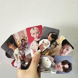 Bts özelleştirilmiş Collection koleksiyonu bts kartpostal ve Lomo fotoğraf kartı Opp popüler UV baskı siyah pembe kartları 6 renk kartları - Product Image 1