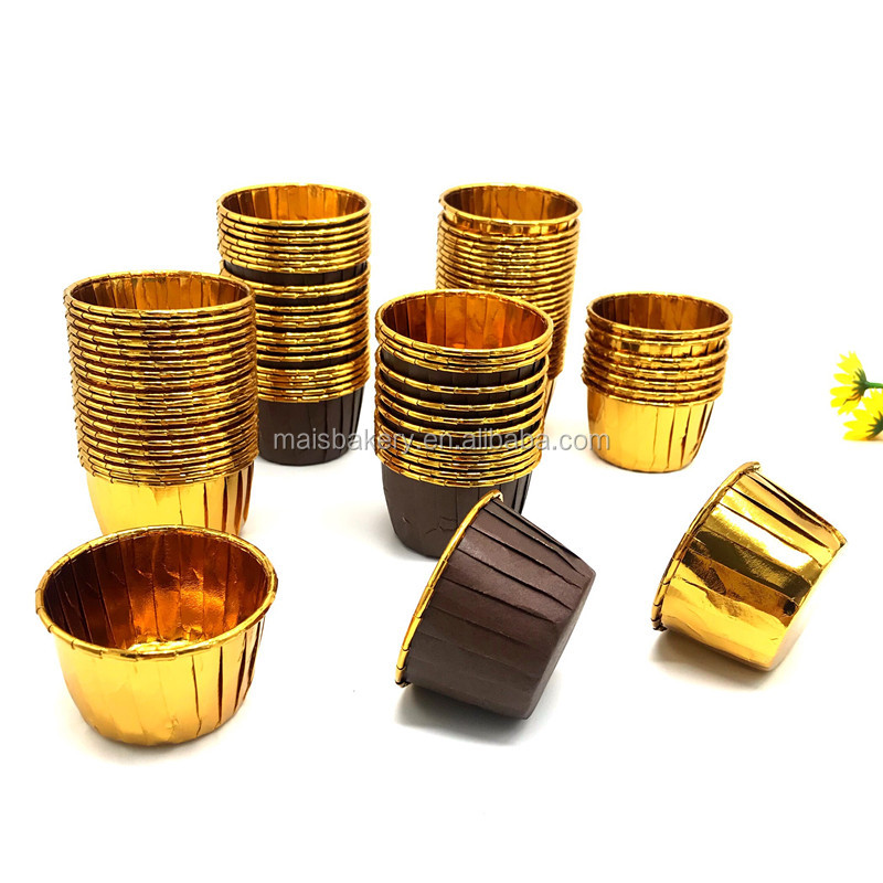 สีน้ำตาล