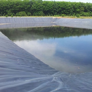 Orta boy sulama reserarları için dengeli mukavemet ve esneklik ile HDPE geomembranlar 1.2mm - Product Image 1