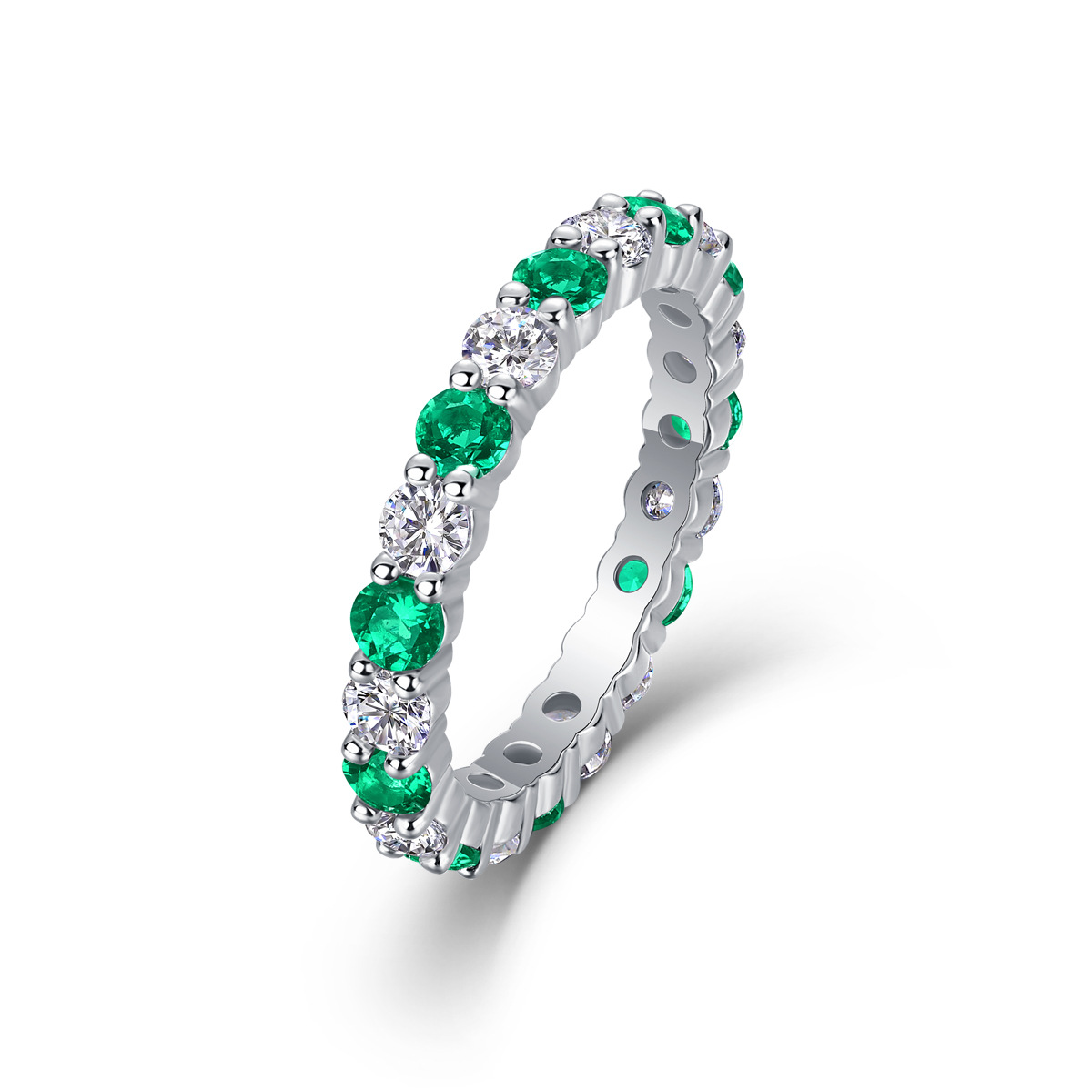 moissanite + émeraude de laboratoire