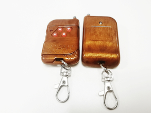 443mhz 4CH <strong>Remote</strong> <strong>Control</strong> <strong>Duplicator</strong> Key Fob Distance <strong>Remote</strong> <strong>Control</strong> 433.92MHZ Clone for Garage Door Gate With 12V 27A Battery - Product Image 6
