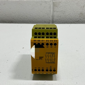 Новый и оригинальный PNOZ X3 24VAC 24VDC 3N/O 1N/C 1SO 774310 безопасности в наличии на складе PLC Контроллер программирования - Product Image 1