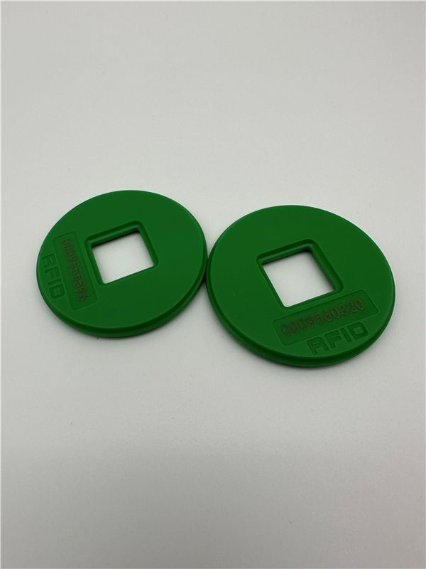 สีเขียว