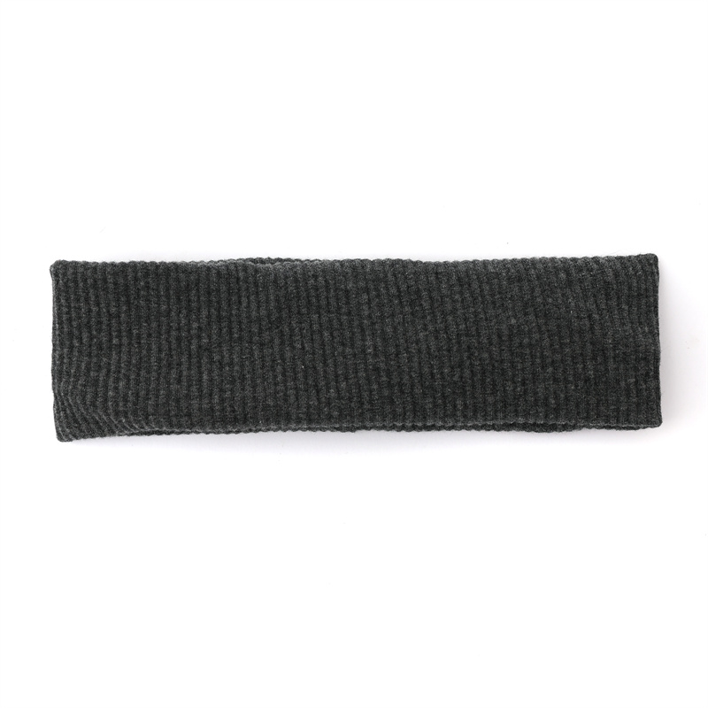 gris foncé