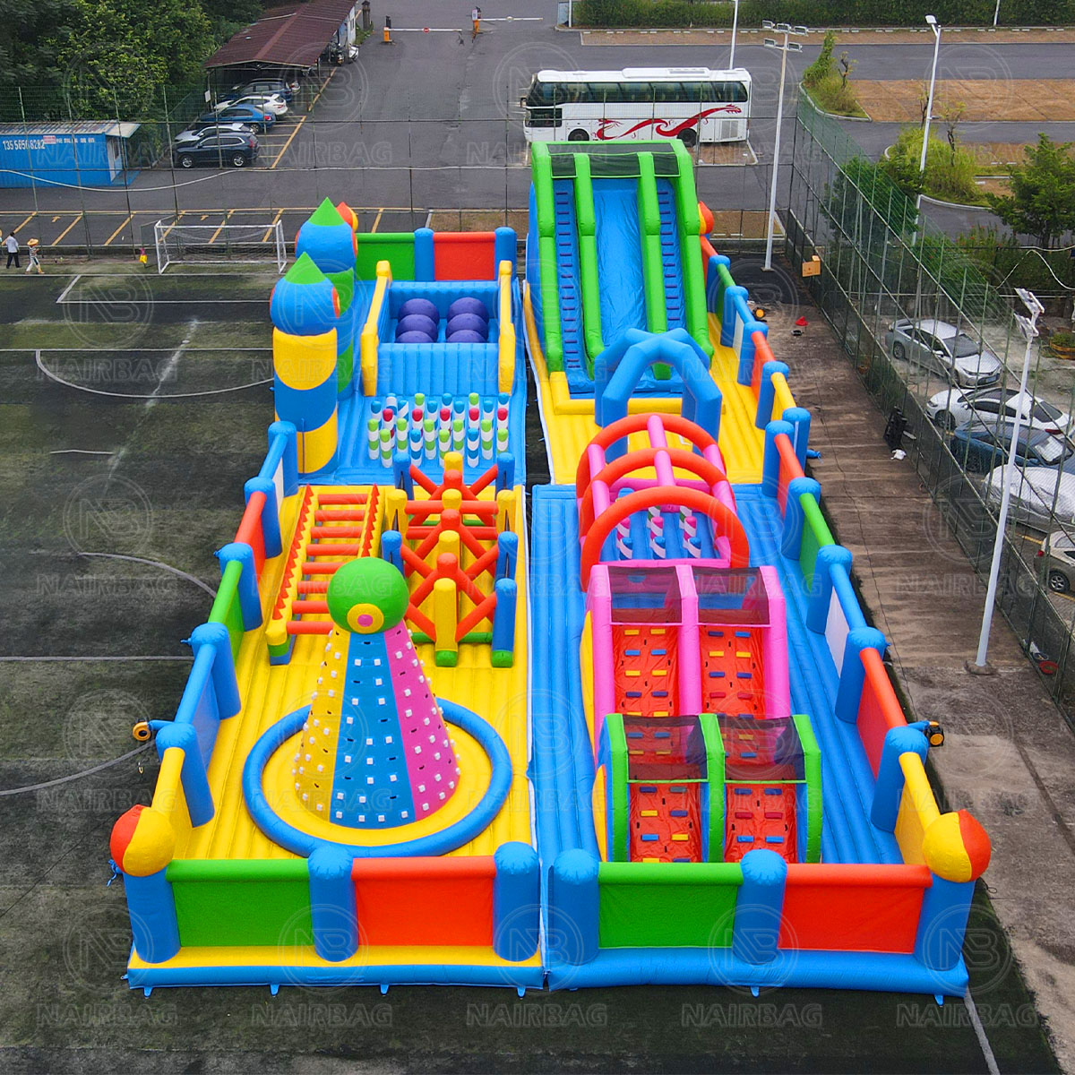 40mx15m / 600 Square Meters