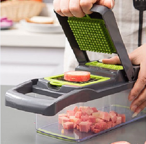 Çok fonksiyonlu mutfak sebze kesici manuel 7 in 1 dilimleme çevrimiçi plastik meyve patates soyucu sebze kesicisi rende dilimleme - Product Image 5