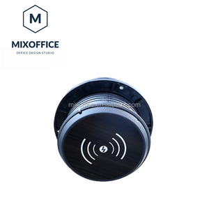 Toma de ojal de alimentación de escritorio redonda nueva de energía Universal con cubierta de rotación PD20W de carga inalámbrica para oficina en casa - Product Image 3