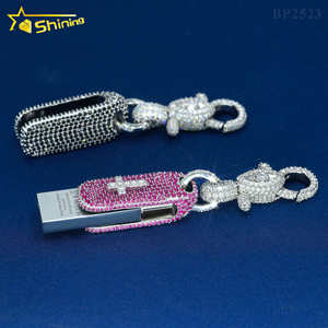 New phổ biến <span class=keywords><strong>USB</strong></span> <span class=keywords><strong>Stick</strong></span> bezel tùy chỉnh Iced out Mặt dây chuyền Đen moissanite đá tổng hợp bezel cho USD <span class=keywords><strong>Memory</strong></span> <span class=keywords><strong>Stick</strong></span> - Product Image 3