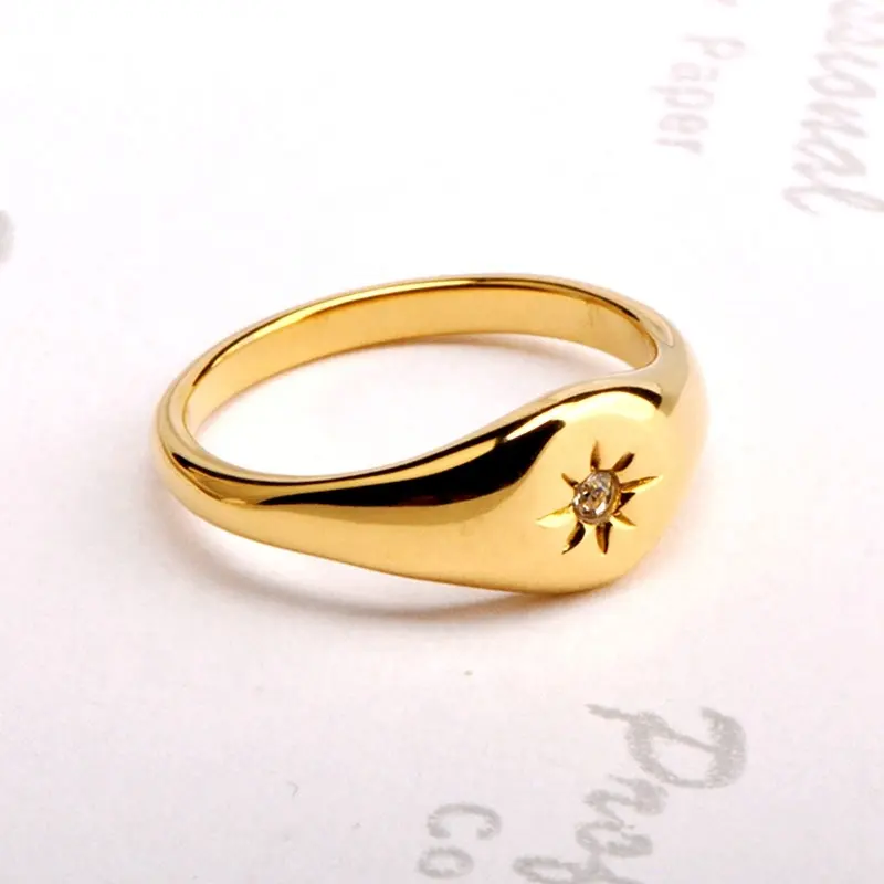 Ins Fashion Women Gold Jewelry anello con stella in zircone con sigillo in acciaio inossidabile placcato oro 18 carati